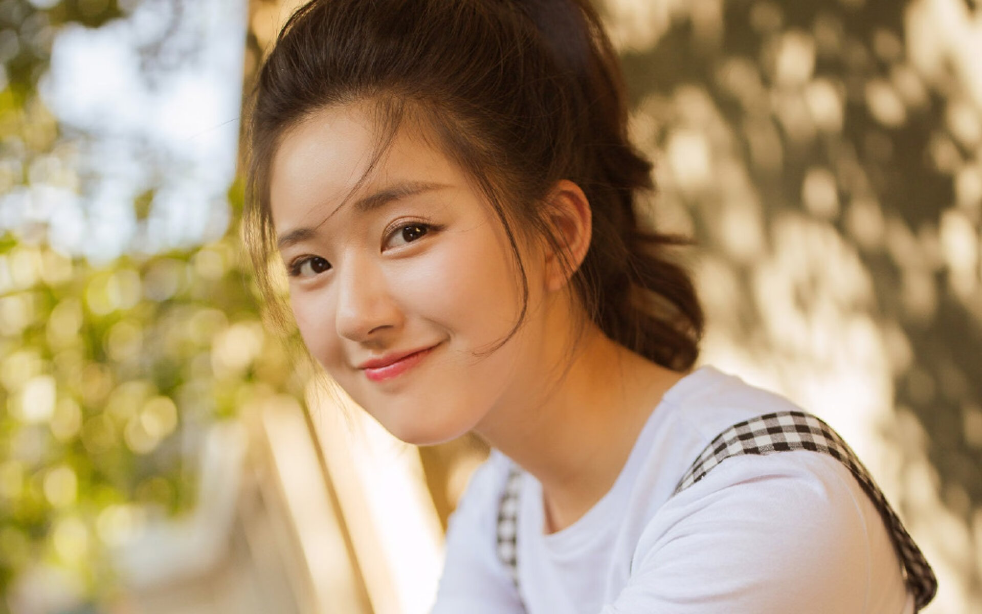 九游网页版官网-浓眉带伤出战湖人带动全队节奏，湖人队的浓眉伤势怎么样