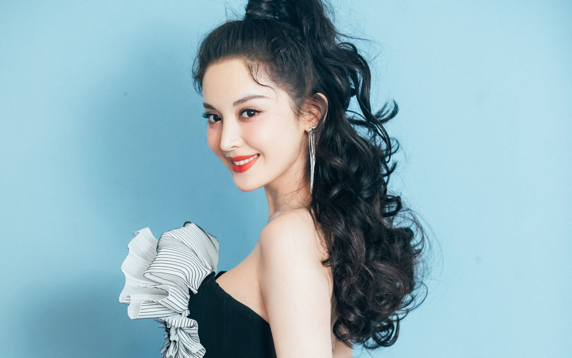 篮球赛事安全管理规范不断完善保障运动员和观众安全，篮球比赛的管理